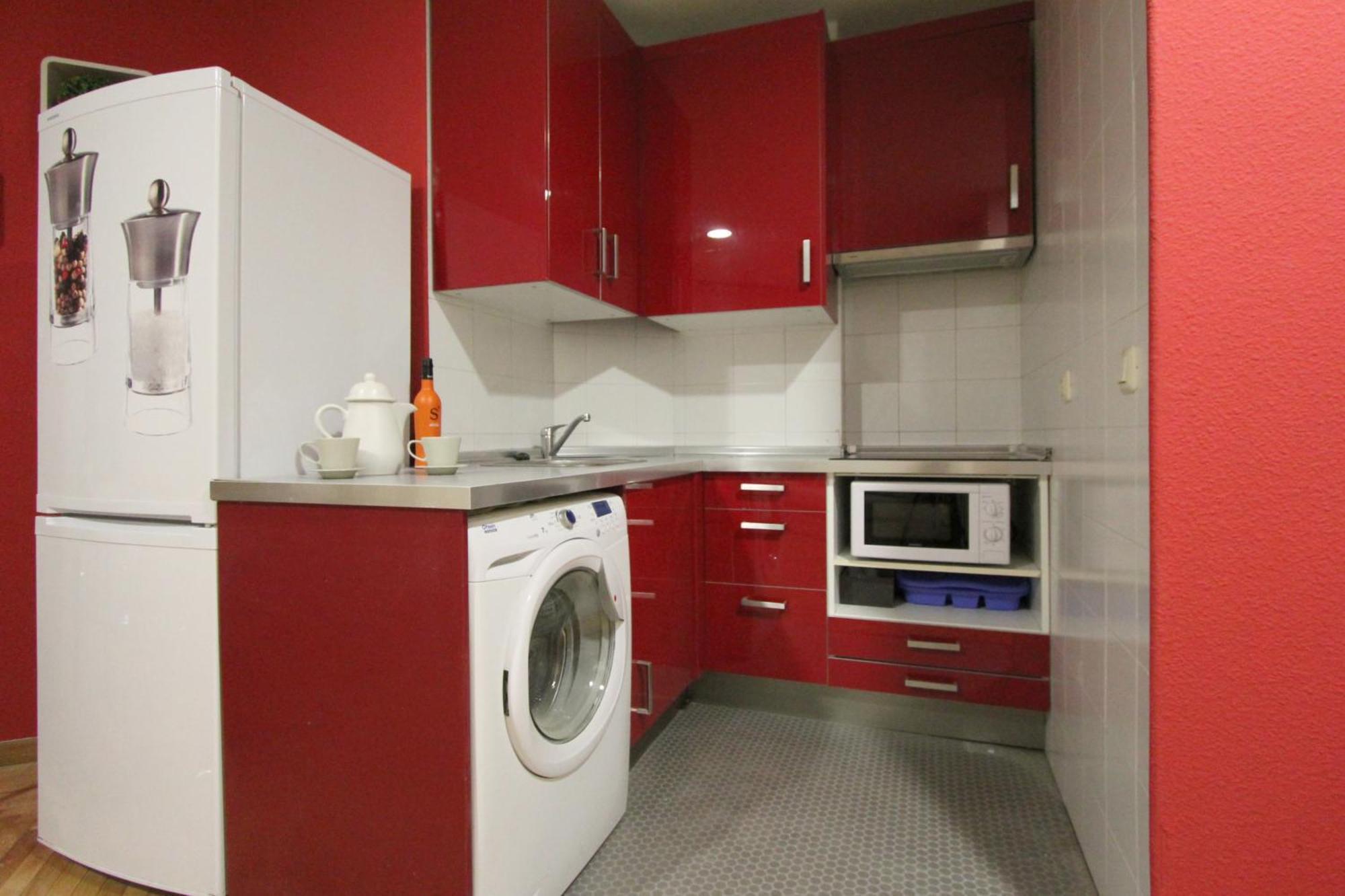 Apartamentos Goyescas Deco Madrid Zimmer foto